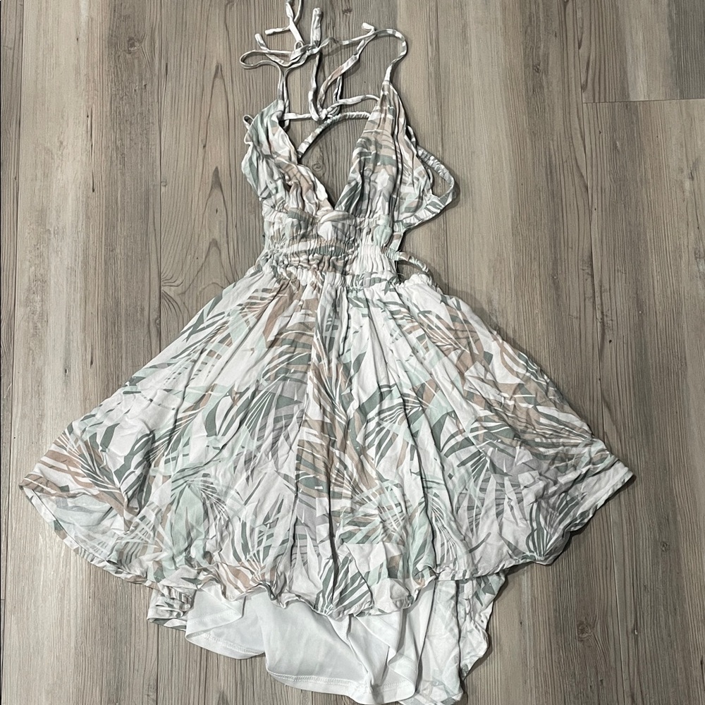 Elegant Leaf Print Halter beach Dress